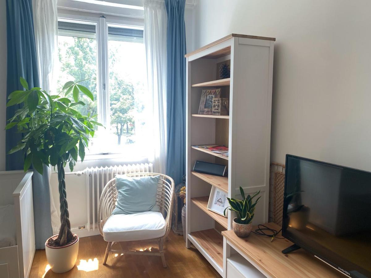 Macrame - With Cooling Ac Budapest